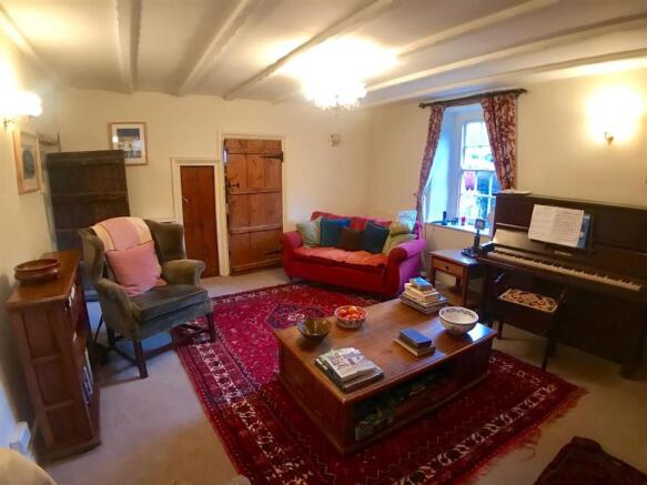 ANOTHER ROOM ASPECT