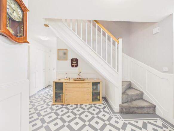 4 bed Detached for sale Image 11