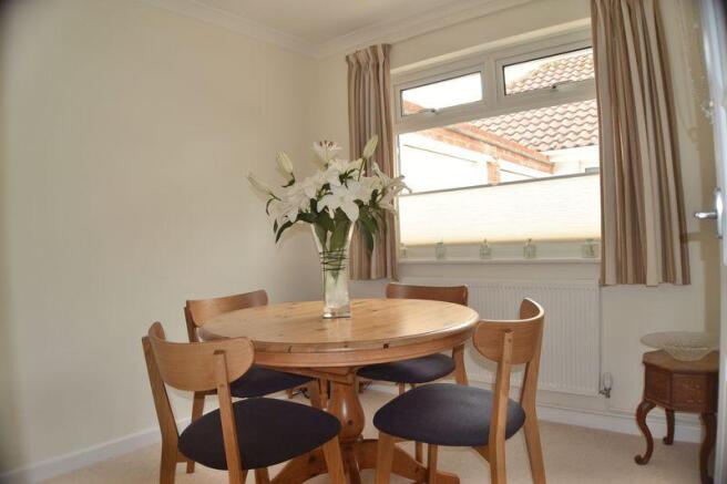 Dining Room / ...