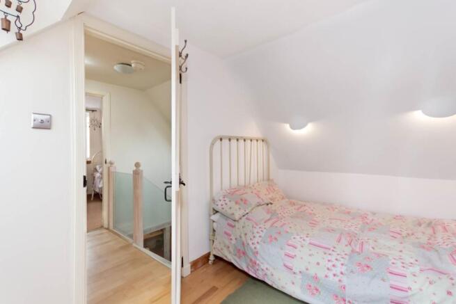 Double Bedroom 2