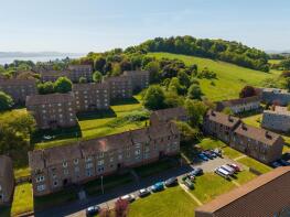 2/1, 8, Loganlee Terrace, Dundee DD2 2DA