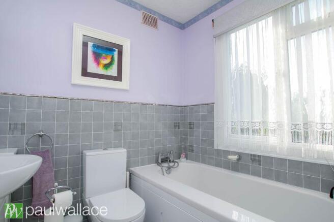 Bathroom / W.C.