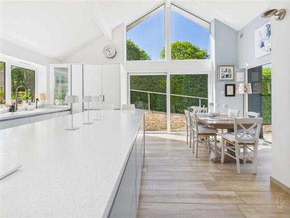 kitchen/family room 2