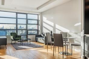 Flat 1907, 123 Defoe House, City Island Way, London E14 0TX
