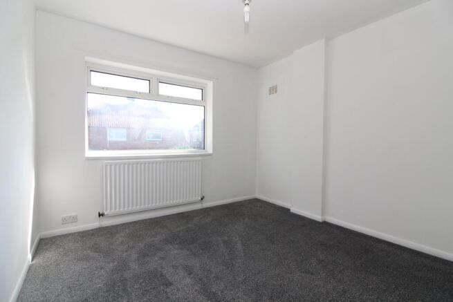 2 bed House to rent Image 10