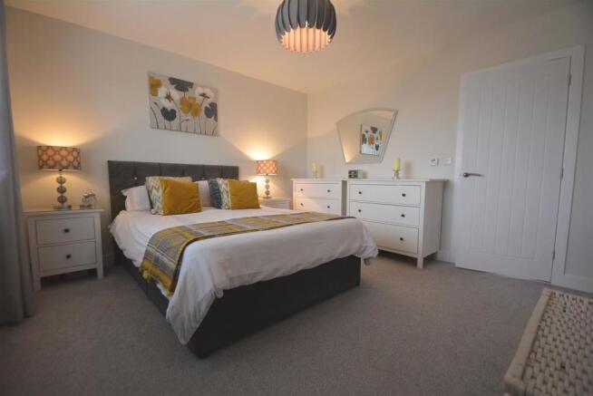 Master bedroom.jpg