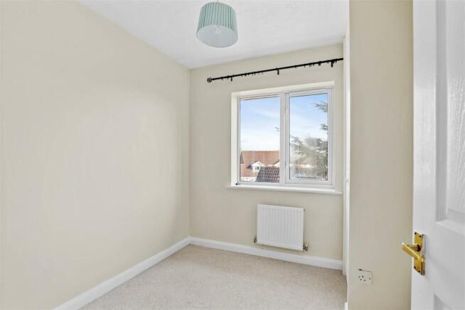 1 Hunt Avenue - bedroom 4.jpg