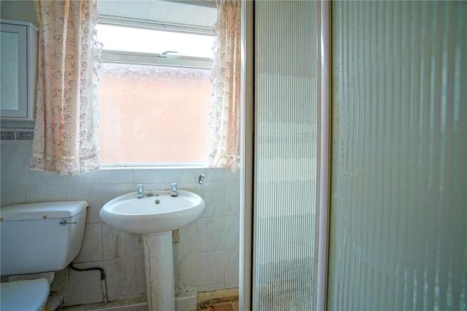 2 bed Bungalow for sale Image 7