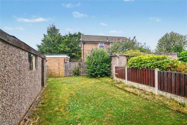 3 bed Semi-Detached for sale Image 9