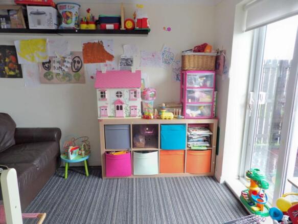 Photo 9