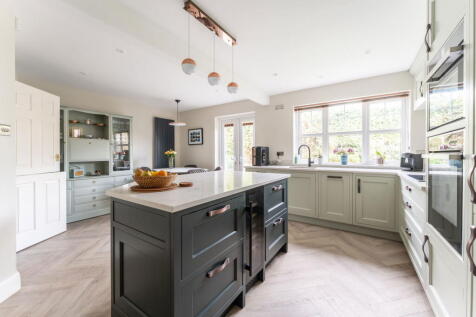 Manor Farm Close, Copmanthorpe, York, YO23 3GE