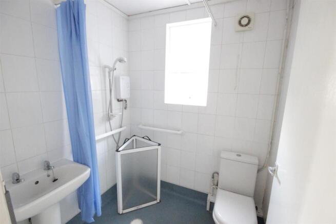 WET ROOM