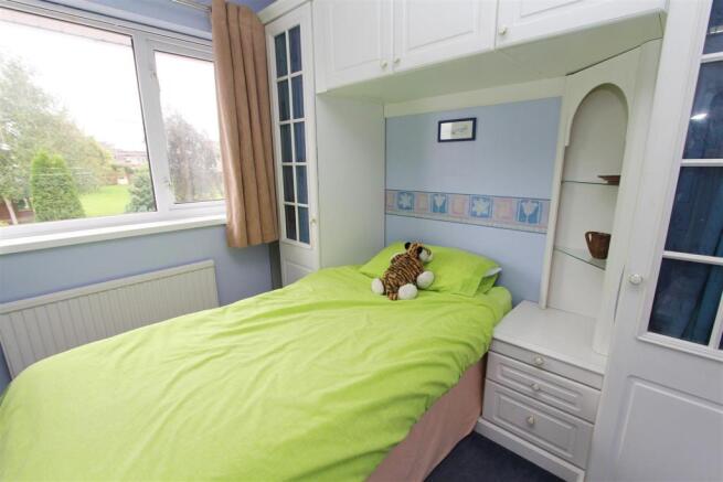 BEDROOM3.jpg