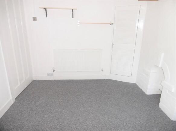 Bedroom 2 (REAR)