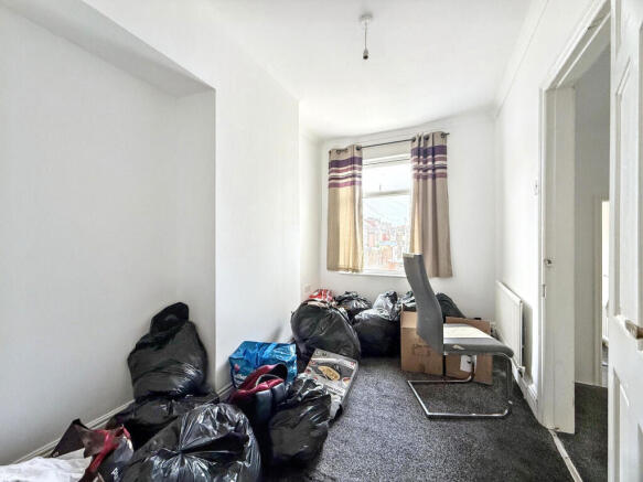 2 bed Terraced for sale Image 10