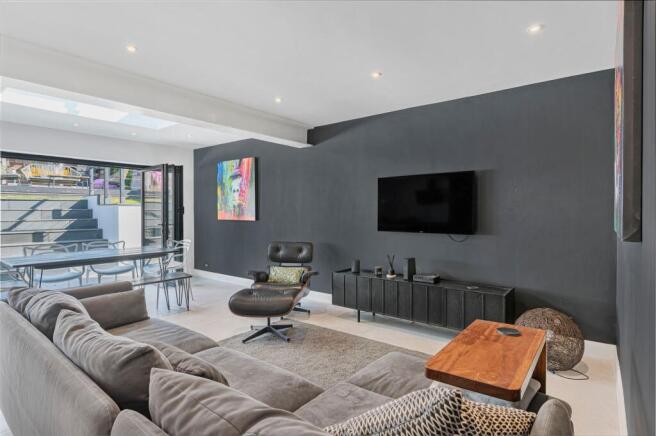 Kitchen/Lounge/Dining Room