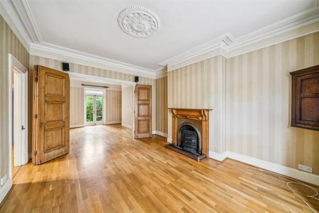 Burnaby Gardens, W4 - FOR SALE