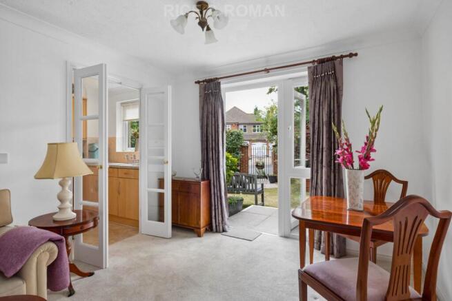 Delacy Court, Sutton photo 4