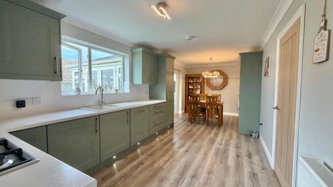 Dining Kitchen
