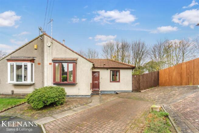 1-bed house on Peebles Grove, Burnley, £99,950