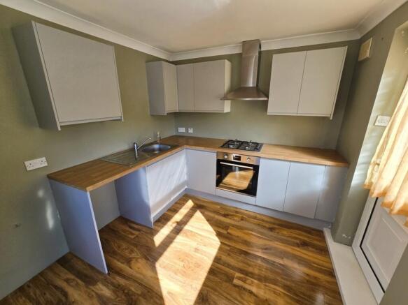 2 bed Bungalow for sale Image 6