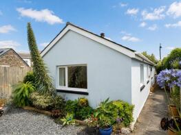 Penrest Bungalow, Bossiney Road, Tintagel PL34 0AJ