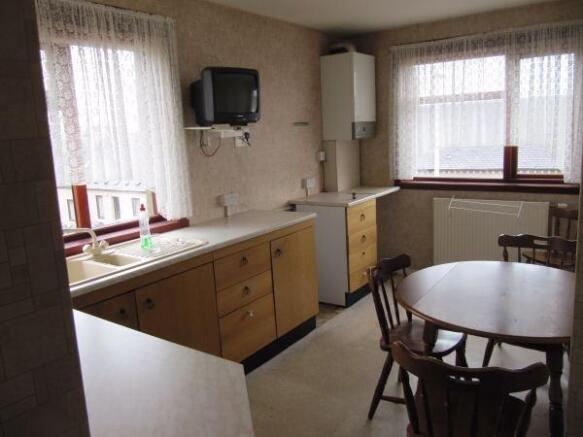 Kitchen/Dining