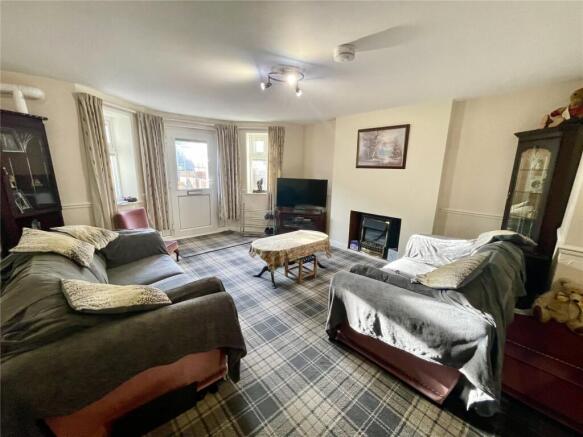 2 bed Apartment for sale Image 9
