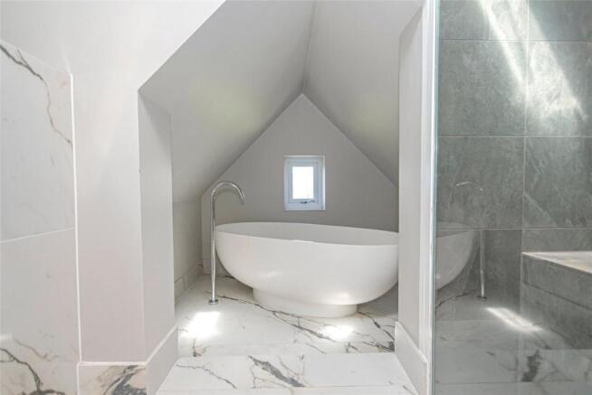 Bedroom 5 En-Suite C