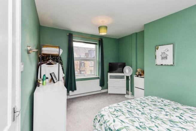 2 bed End of Terrace for sale Image 9