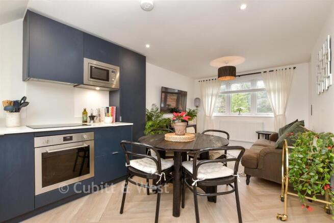 Kitchen / Lounge / Diner