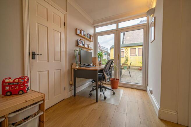 Snug/Office