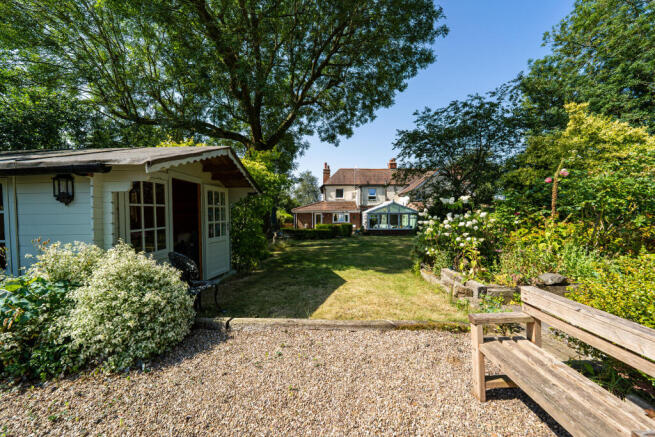 GARDEN 5