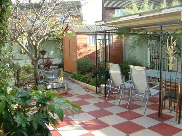 Photo 12