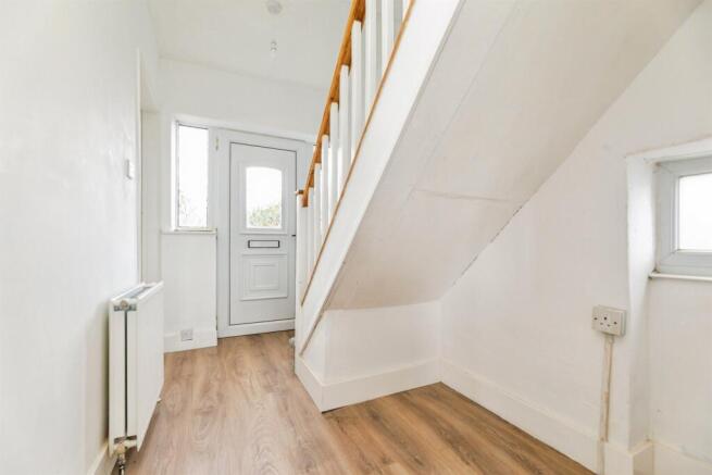 3 bed Semi-Detached for sale Image 5