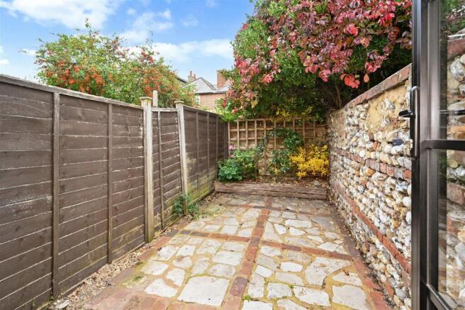 Courtyard Garden
