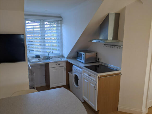 Photo 5