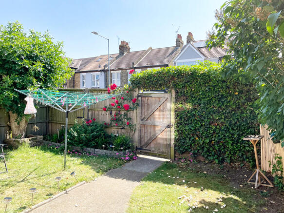 69 High Street ga...