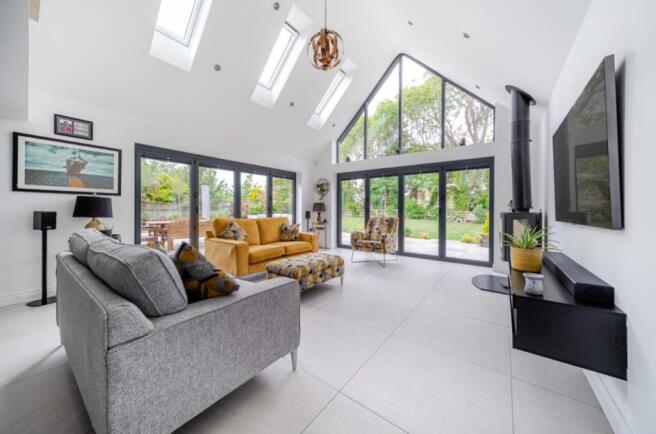 1294613-18-682b9ee755e89-ARW