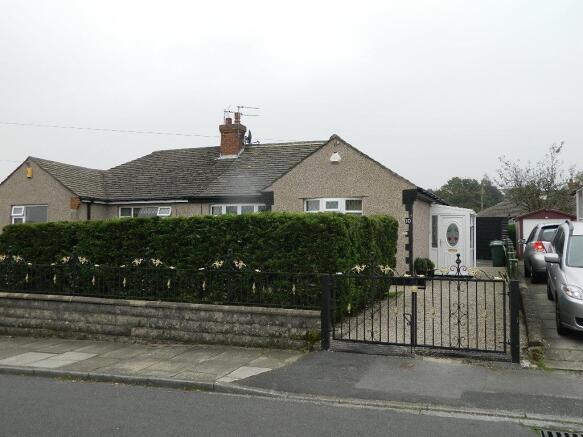 10 Acre Crescent 001