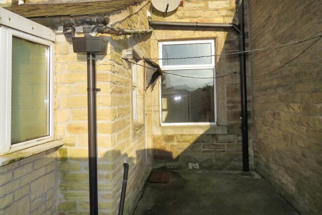 213 Brunshaw Road, Burnley, Lancashire, BB10 4DL