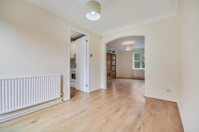 Abenberg Way, Hutton, Brentwood photo 4