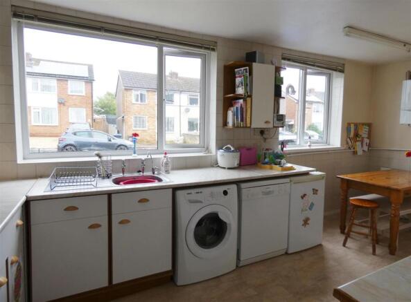 Kitchen/Dining Room