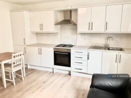 Flat 11, 31, Pilrig Street, Pilrig, Edinburgh EH6 5AR