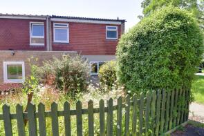 72, Curlew Gardens, Waterlooville PO8 9UE