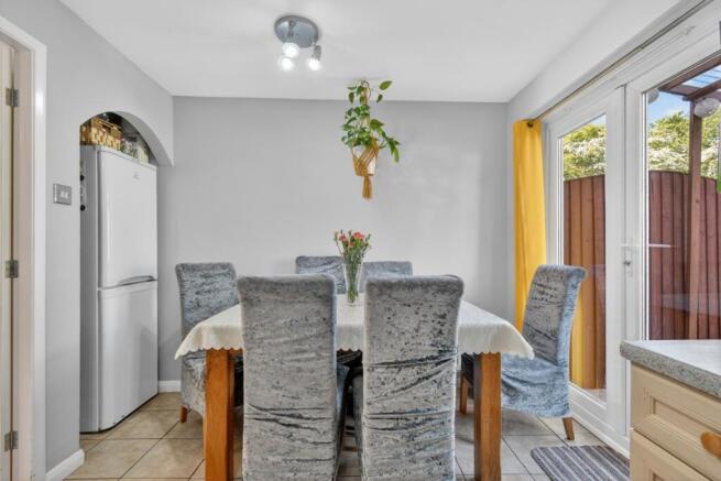 Kitchen (2)
