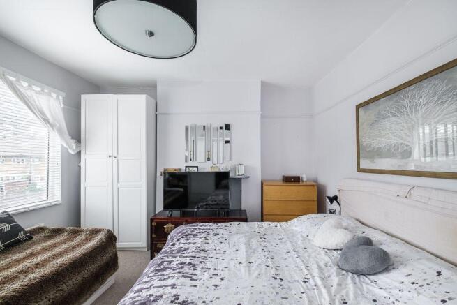 Bedroom 1 (Double)
