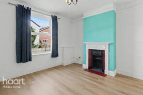 2, Lucknow Road, Paddock Wood, Tonbridge TN12 6DL