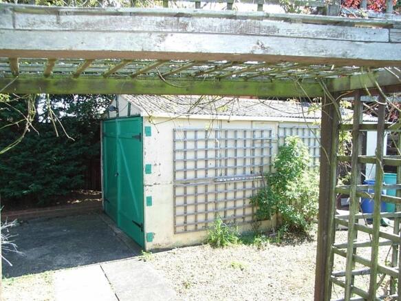 garage/parking