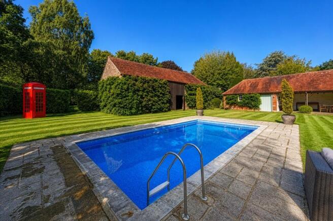 Swimming Pool / Barn / Carriage House